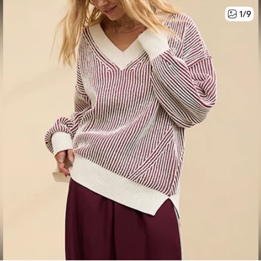 Aerie Beyond Chenille V-Neck Sweater